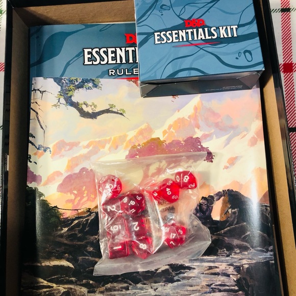 Dungeons & Dragons Essentials Kit (D&D Boxed Set) Game 2019 by Wizards RPG Team - Picture 8 of 8